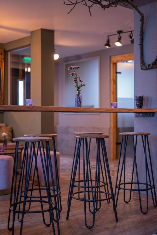 Village Bistro & Bar Fremdenzimmer Деттинген-на-Эрмсе Экстерьер фото