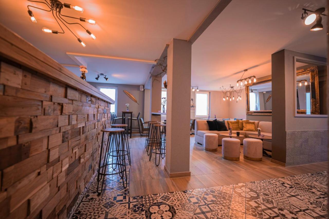 Village Bistro & Bar Fremdenzimmer Деттинген-на-Эрмсе Экстерьер фото